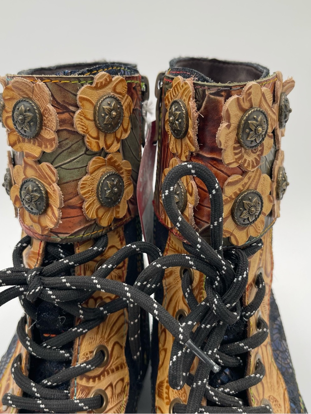 L'Artiste Limitless Booties Heeled Leather Floral Artsy Hippie Sz 37 US 6.5-7 - Picture 8 of 16